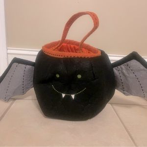 Pottery barn trick or treat bag